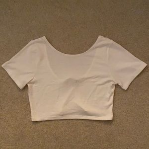 Aritzia crop top
